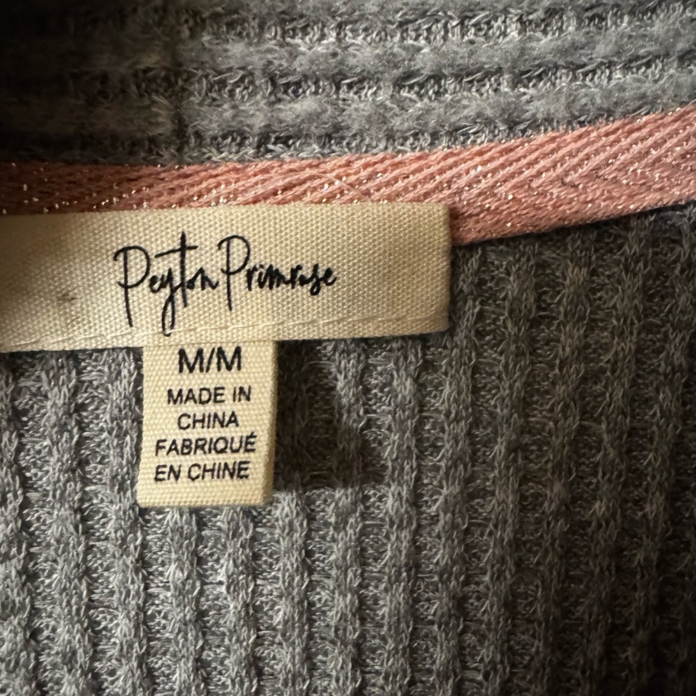 Peyton Primrose Gray waffle knit Women's open front Cardigan - Picture 3 of 5